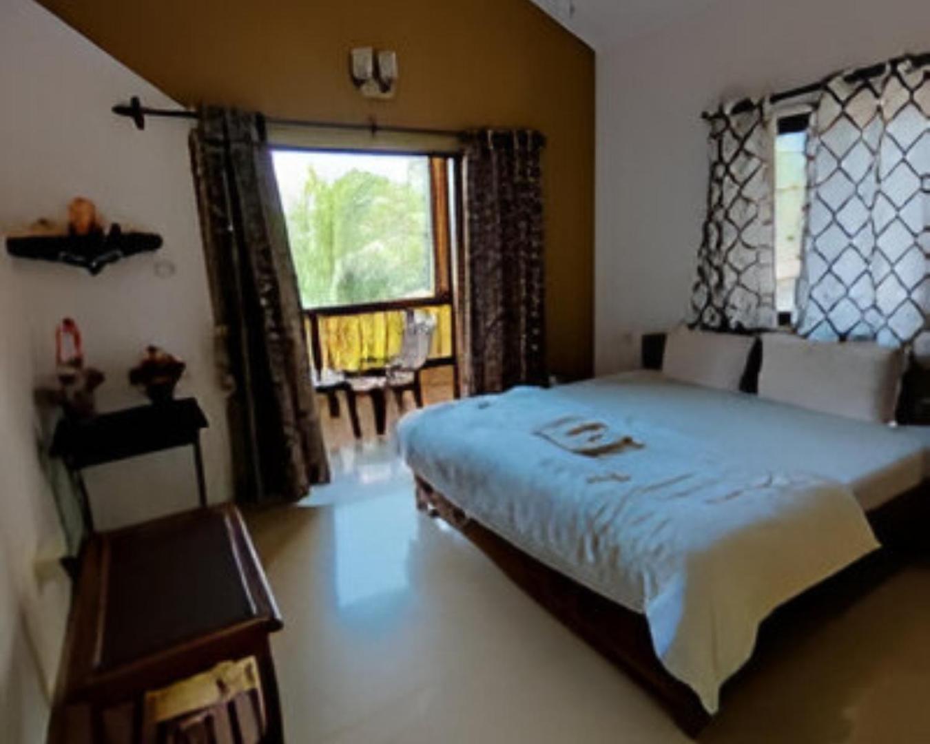 Ronne'S 2Bhk Lagoon Apartment -Calangute Exteriör bild