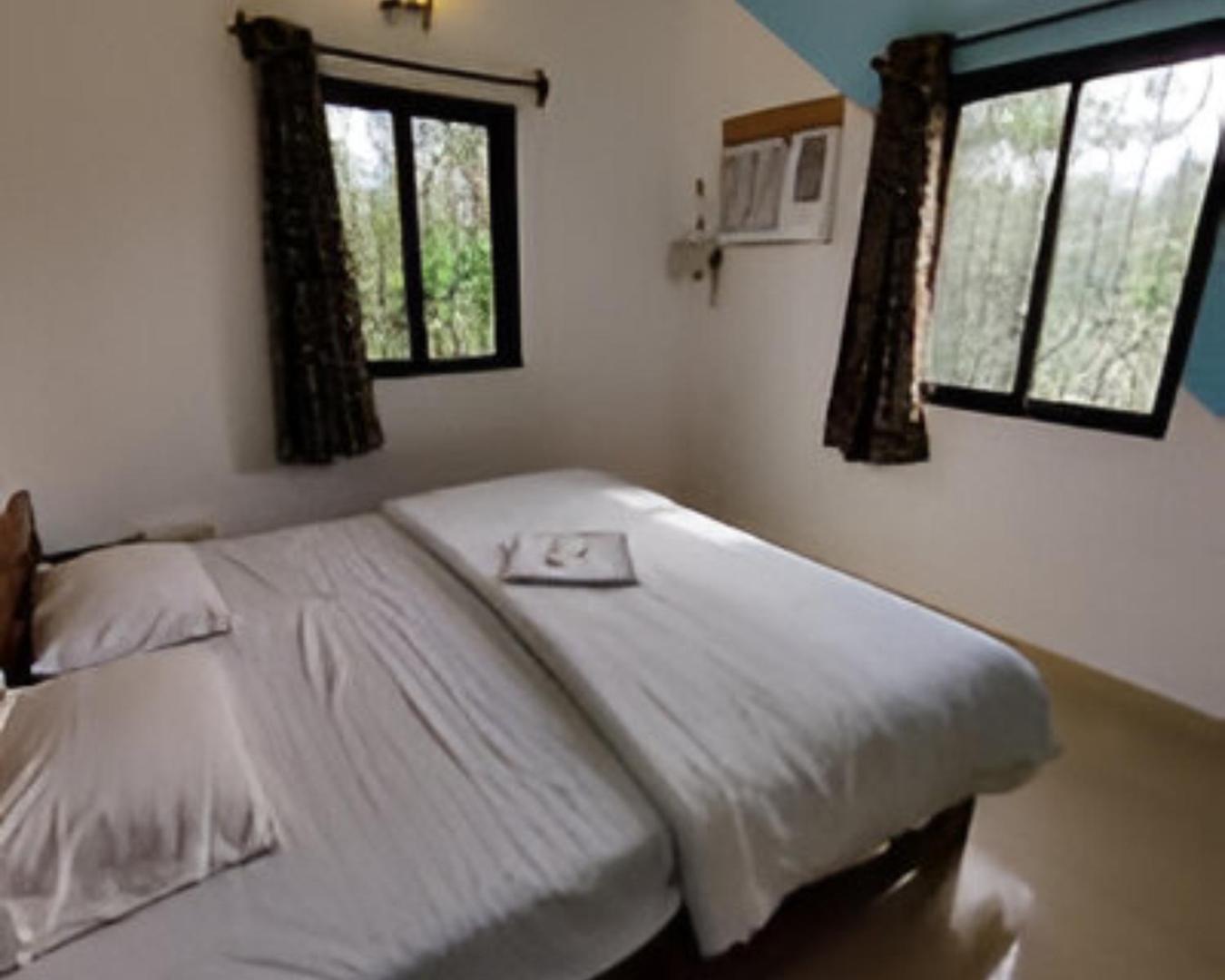 Ronne'S 2Bhk Lagoon Apartment -Calangute Exteriör bild