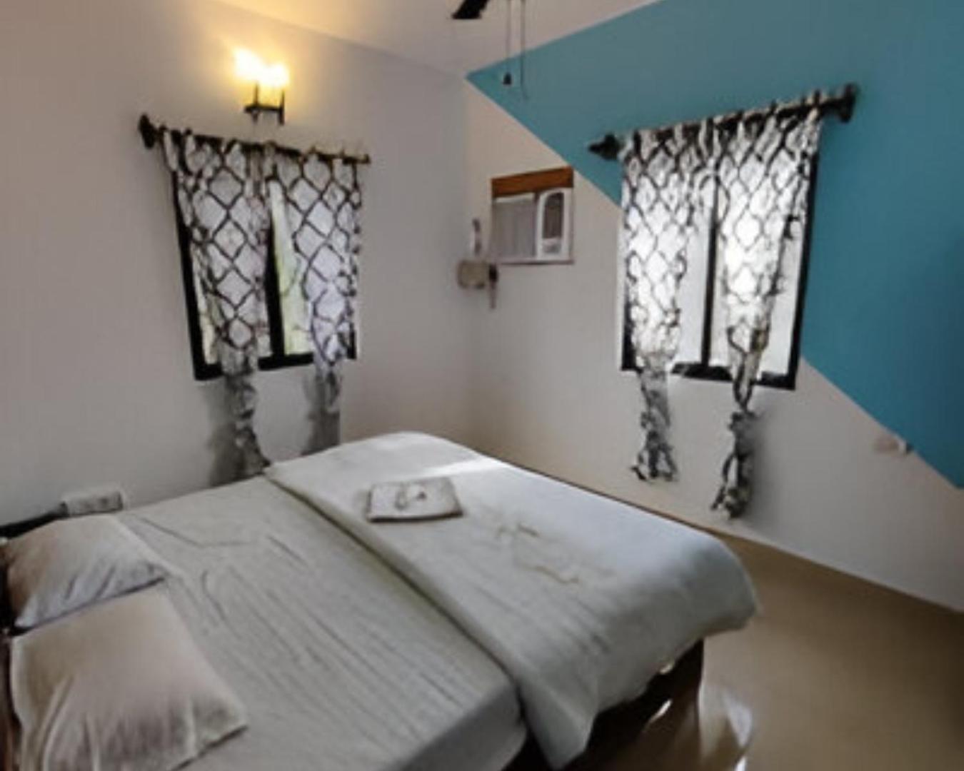 Ronne'S 2Bhk Lagoon Apartment -Calangute Exteriör bild