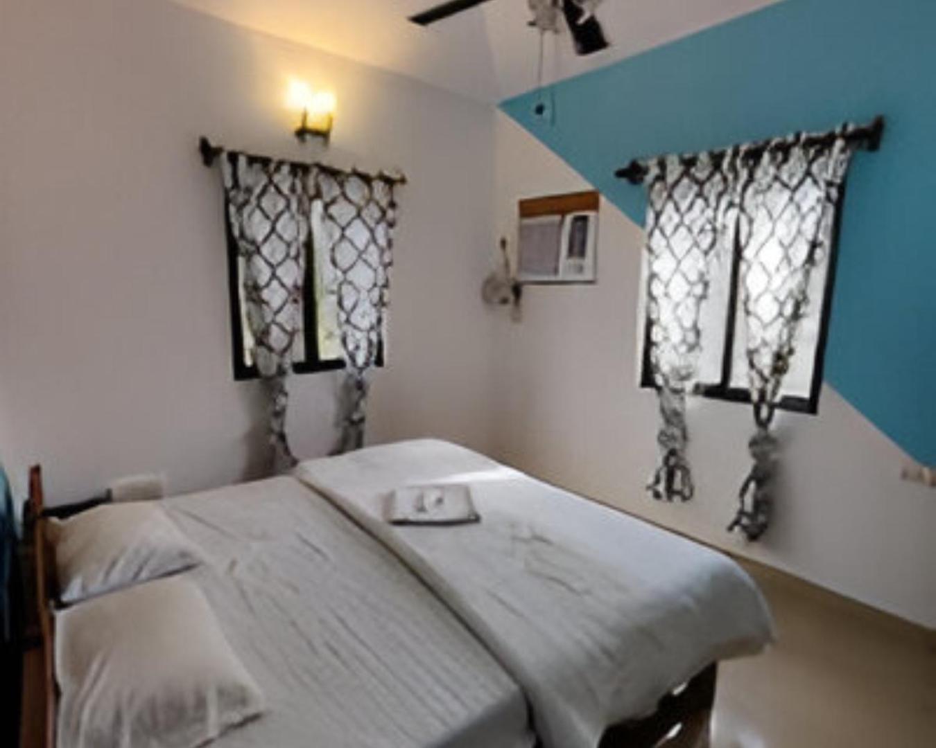 Ronne'S 2Bhk Lagoon Apartment -Calangute Exteriör bild
