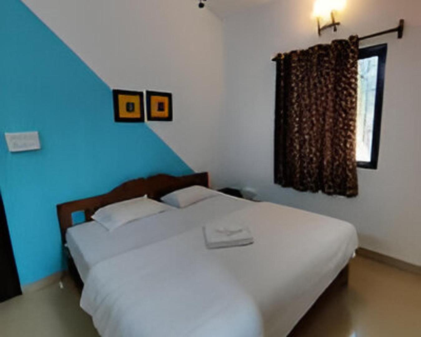 Ronne'S 2Bhk Lagoon Apartment -Calangute Exteriör bild